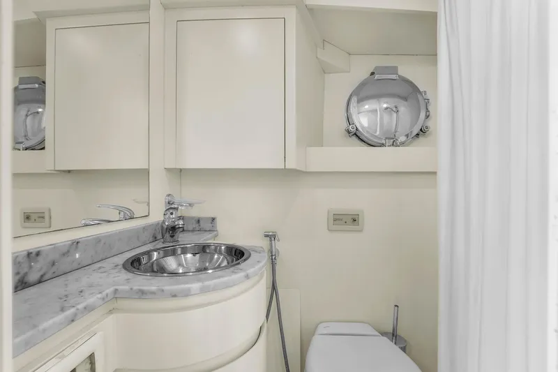 Slide: The Image of Azimut 105 2012 - 146