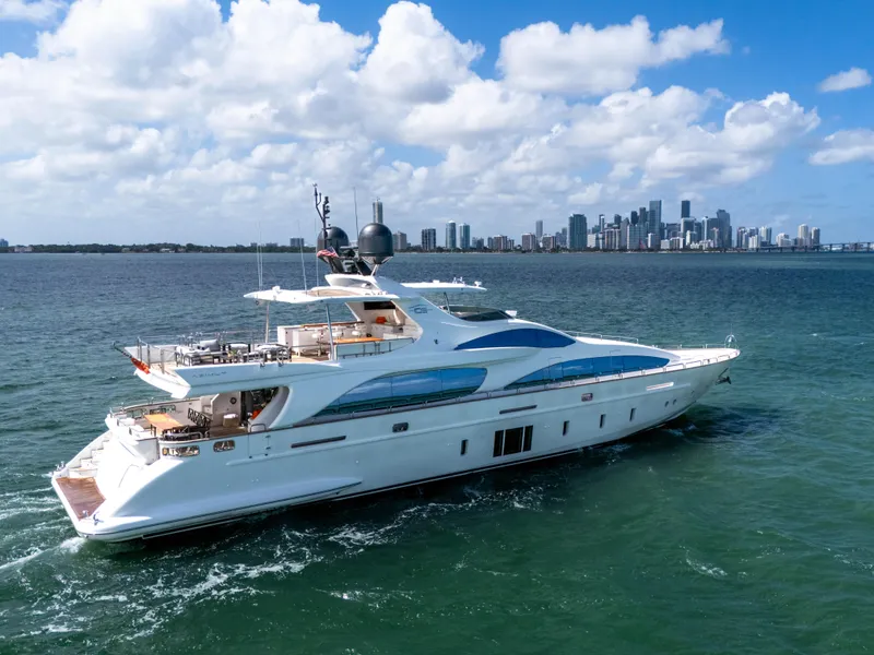 Slide: The Image of Azimut 105 2012 - 29