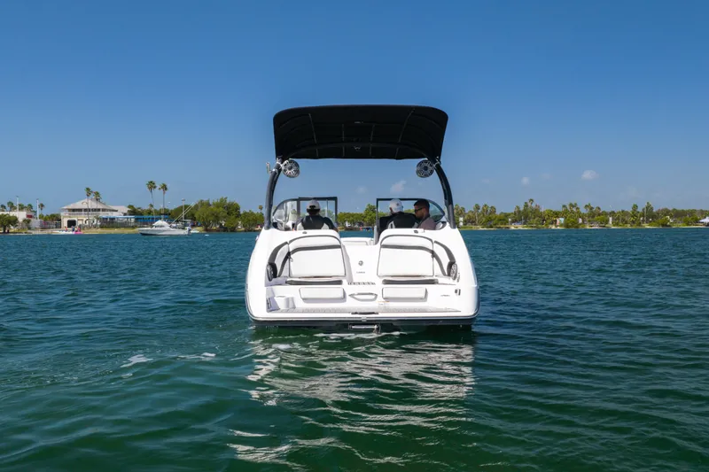Slide: The Image of Yamaha 242 Limited S E-Series 2019 - 40