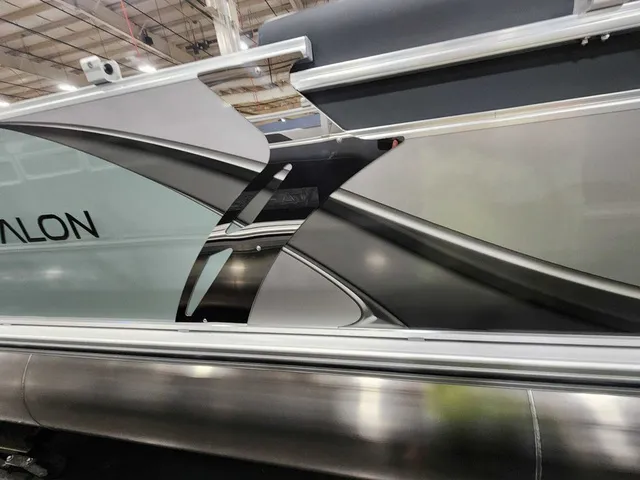 Slide: The Image of Avalon 2385 25 LSZ QLS 2026 - 5