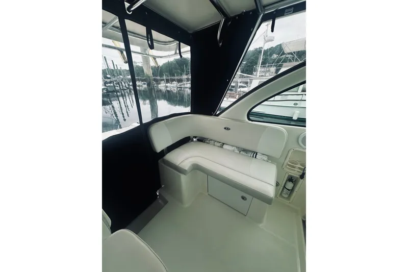 Slide: The Image of Pursuit OS 335 Offshore 2008 - 53