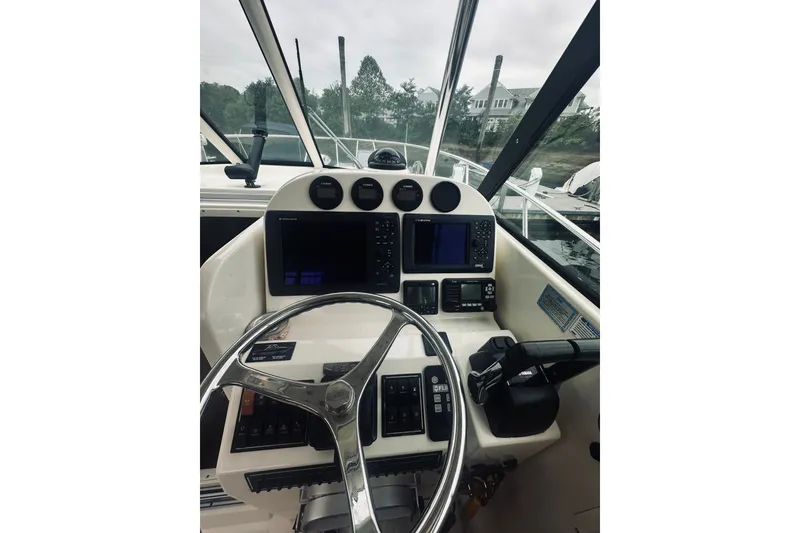 Slide: The Image of Pursuit OS 335 Offshore 2008 - 94