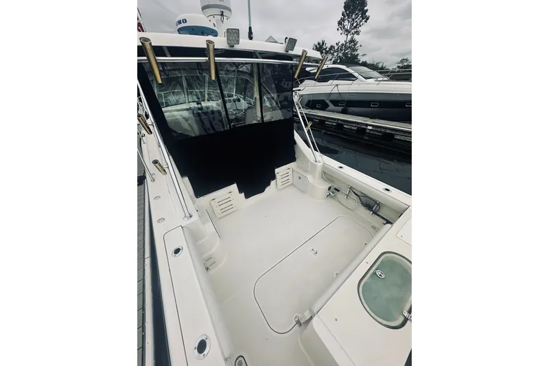 Slide: The Image of Pursuit OS 335 Offshore 2008 - 23