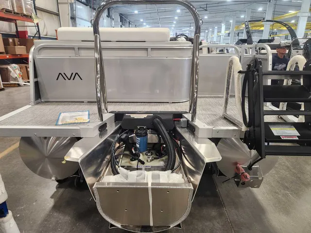 Slide: The Image of Avalon 2385 25 LSZ VRL 2026 - 2