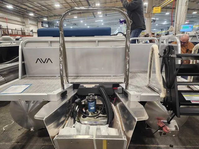 Slide: The Image of Avalon 2385 25 LSZ VRL 2026 - 5