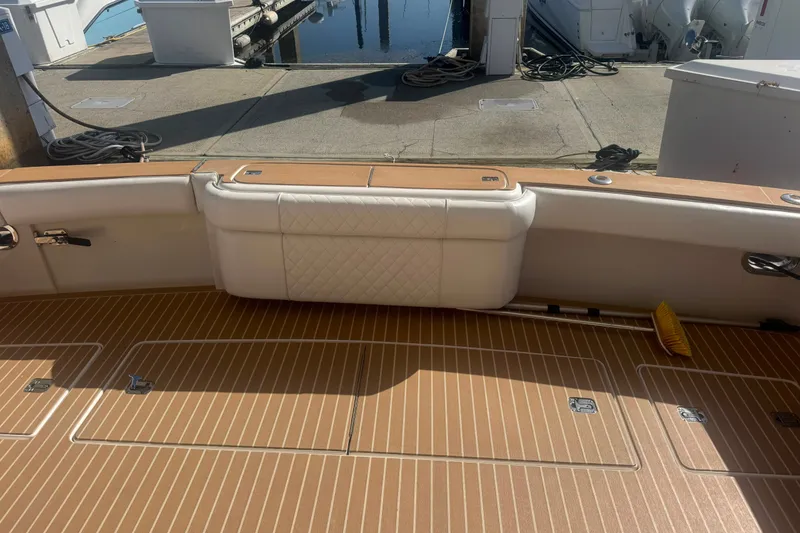 Slide: The Image of Bertram 450 Convertible 2003 - 16