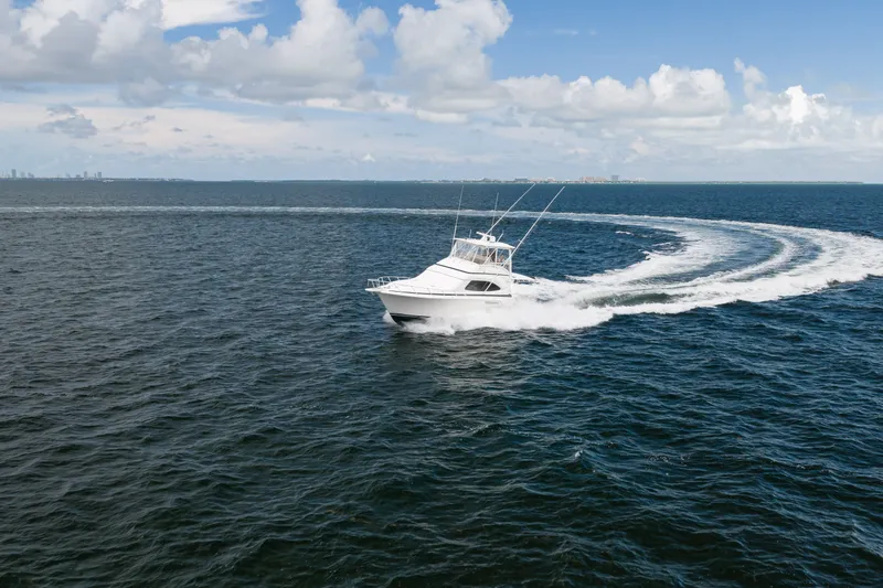 Slide: The Image of Bertram 450 Convertible 2003 - 13