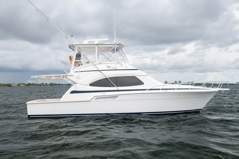 Slide: The Image of Bertram 450 Convertible 2003 - 8