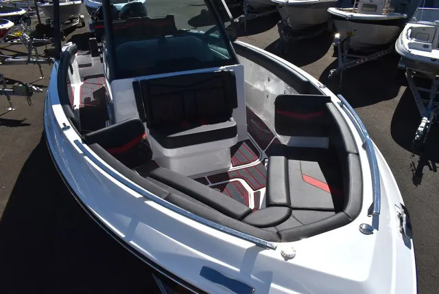 Slide: The Image of Monterey ELITE 30 OB 2026 - 17