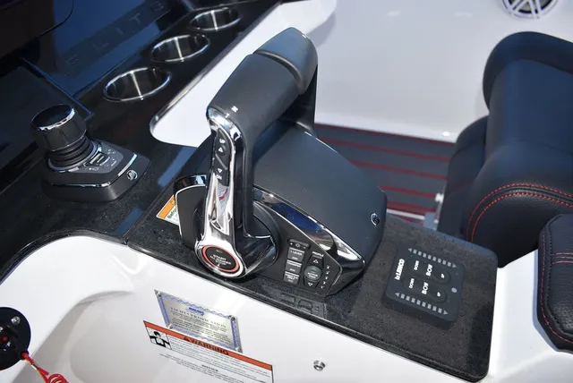 Slide: The Image of Monterey ELITE 30 OB 2026 - 38