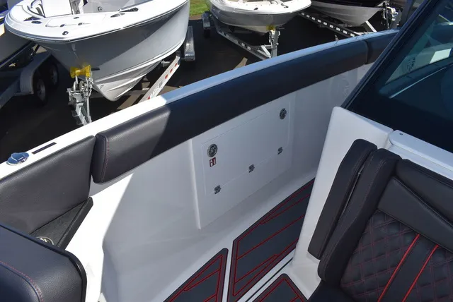 Slide: The Image of Monterey ELITE 30 OB 2026 - 47