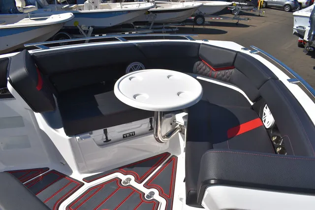Slide: The Image of Monterey ELITE 30 OB 2026 - 67