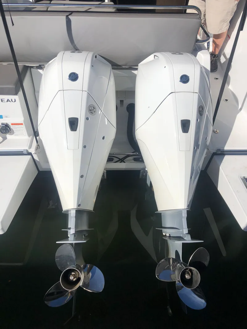 Slide: The Image of Beneteau Antares 9 2022 - 39