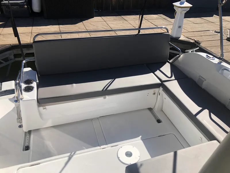 Slide: The Image of Beneteau Antares 9 2022 - 35