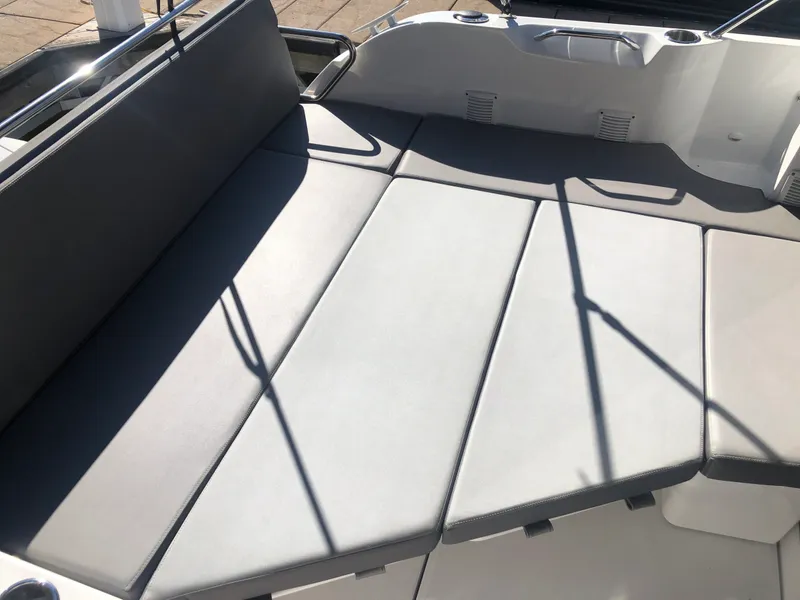 Slide: The Image of Beneteau Antares 9 2022 - 28