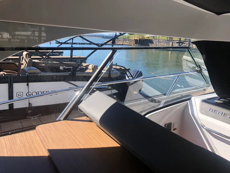 Slide: The Image of Beneteau Antares 9 2022 - 25