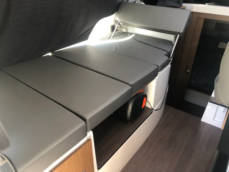 Slide: The Image of Beneteau Antares 9 2022 - 4