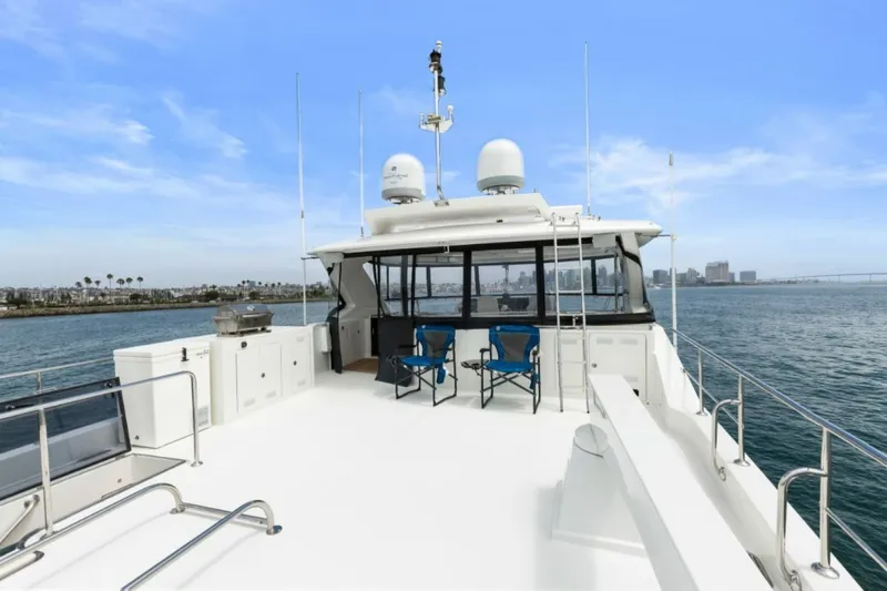 Slide: The Image of Ocean Alexander 74 Flybridge 2009 - 35