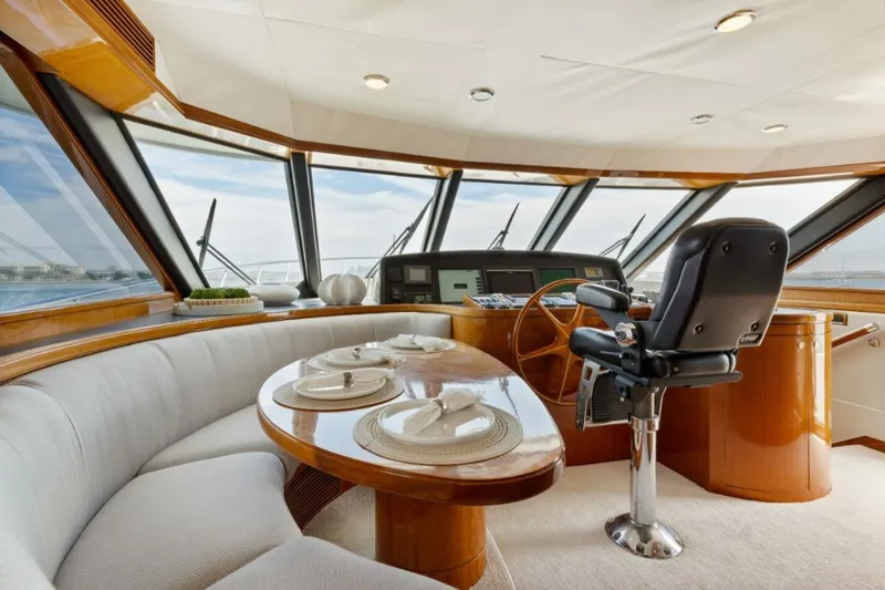 Slide: The Image of Ocean Alexander 74 Flybridge 2009 - 26