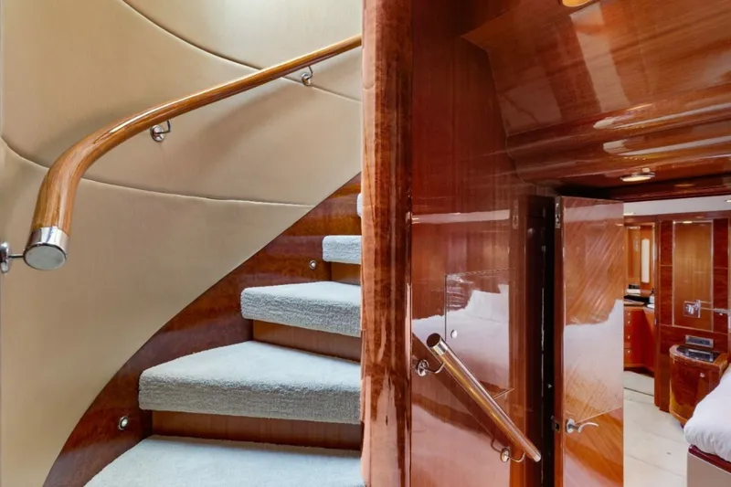 Slide: The Image of Ocean Alexander 74 Flybridge 2009 - 11