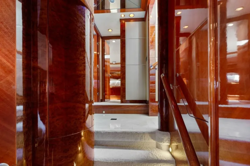 Slide: The Image of Ocean Alexander 74 Flybridge 2009 - 17