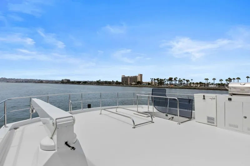 Slide: The Image of Ocean Alexander 74 Flybridge 2009 - 38
