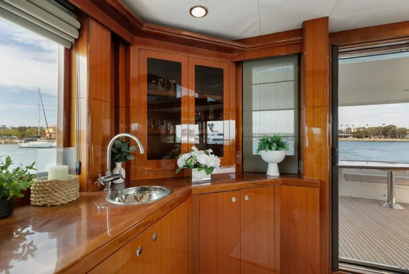 Slide: The Image of Ocean Alexander 74 Flybridge 2009 - 5
