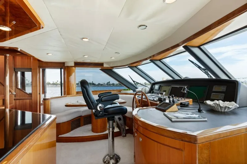Slide: The Image of Ocean Alexander 74 Flybridge 2009 - 28