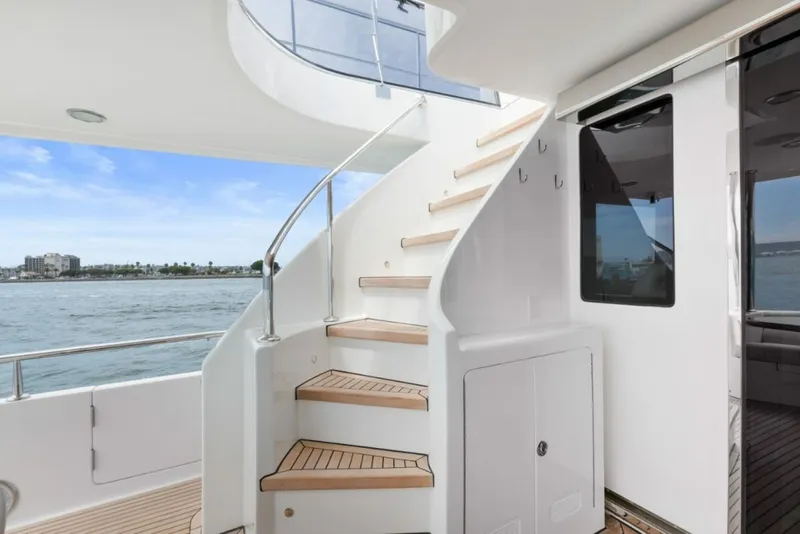 Slide: The Image of Ocean Alexander 74 Flybridge 2009 - 41