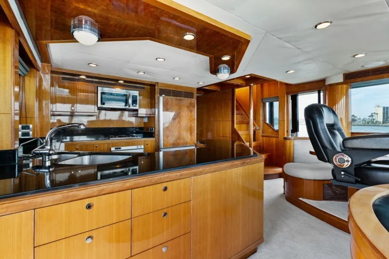 Slide: The Image of Ocean Alexander 74 Flybridge 2009 - 7