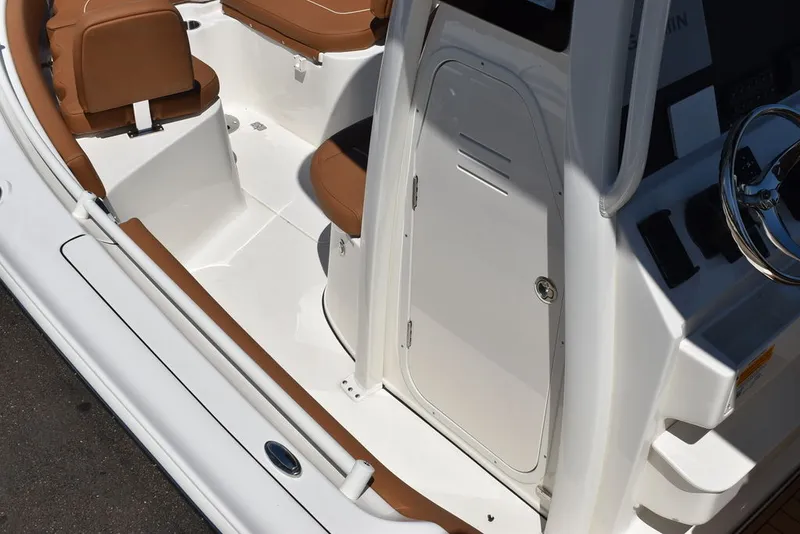 Slide: The Image of Key West Boats 239FSR 2025 - 17