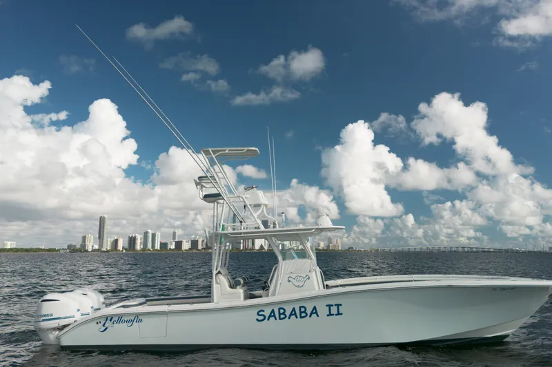 Slide: The Image of Yellowfin 36 Offshore 2017 - 9