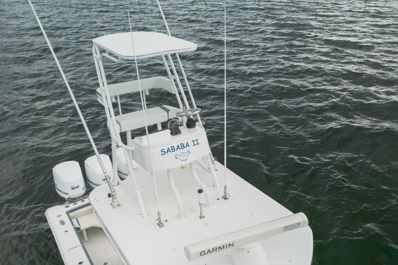 Slide: The Image of Yellowfin 36 Offshore 2017 - 11