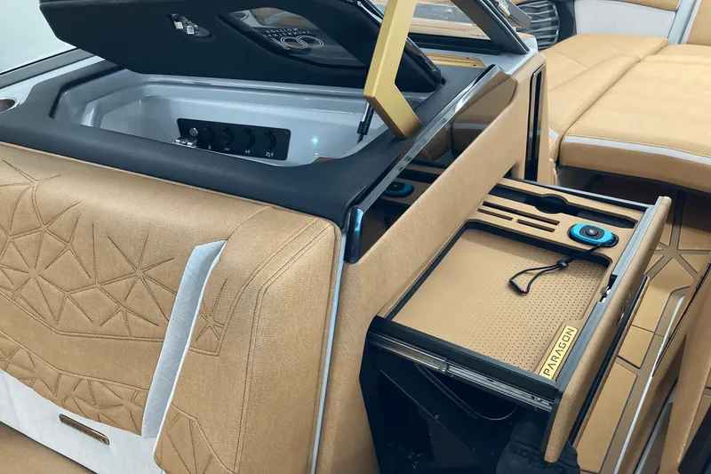 Slide: The Image of Nautique G25 Paragon 2025 - 25