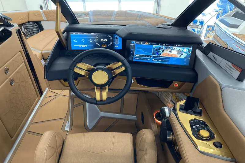 Slide: The Image of Nautique G25 Paragon 2025 - 27