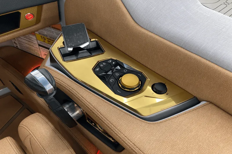 Slide: The Image of Nautique G25 Paragon 2025 - 29