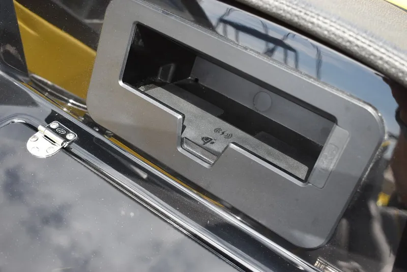 Slide: The Image of Stingray 23 OCX 2025 - 23