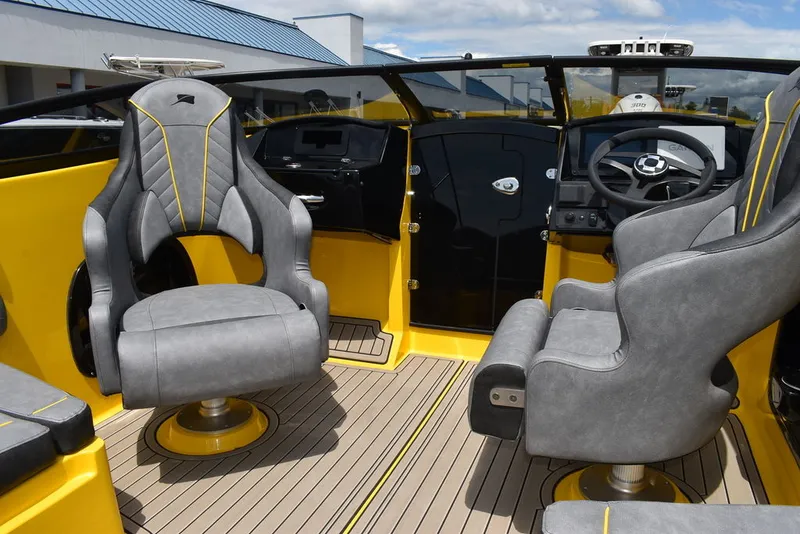 Slide: The Image of Stingray 23 OCX 2025 - 33