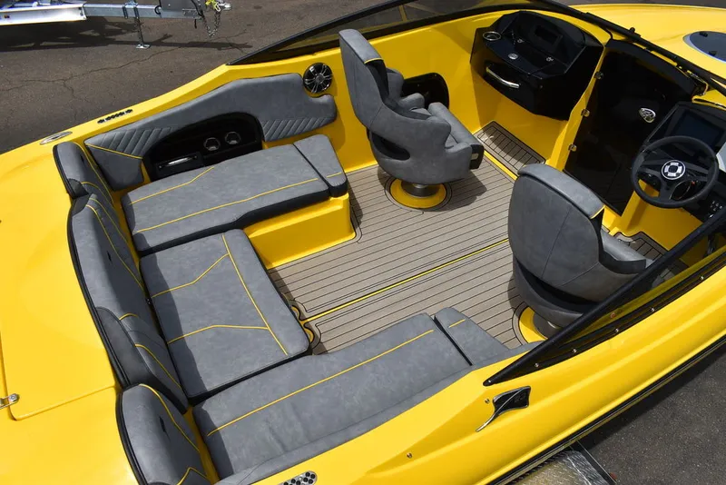 Slide: The Image of Stingray 23 OCX 2025 - 7