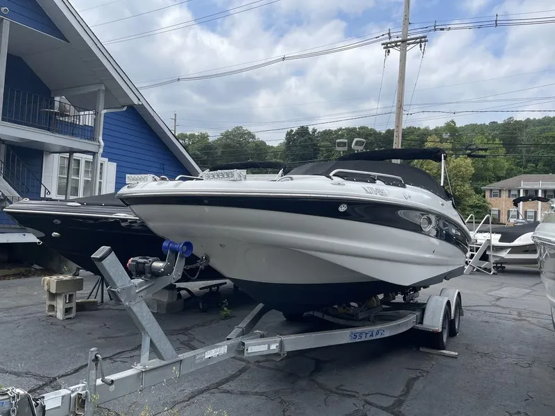 The Image of Crownline Boats 240 EX 2006 - 1