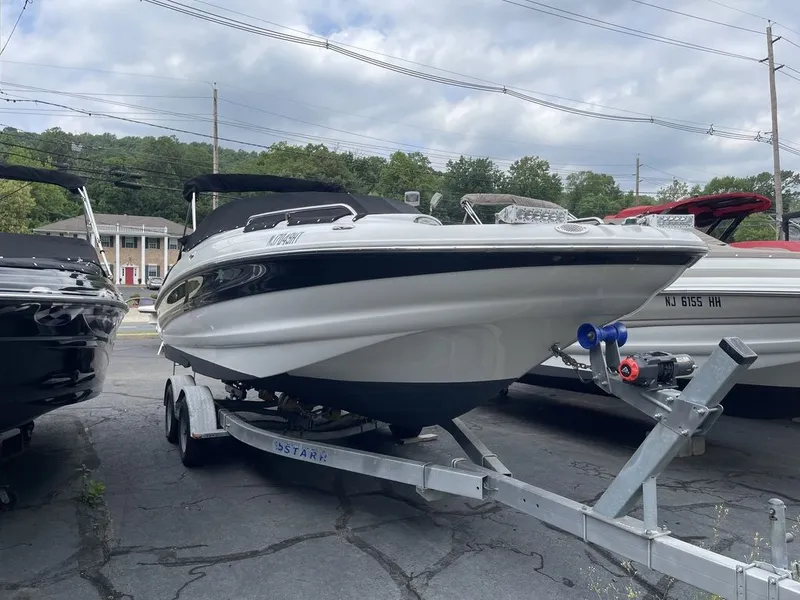 The Image of Crownline Boats 240 EX 2006 - 0