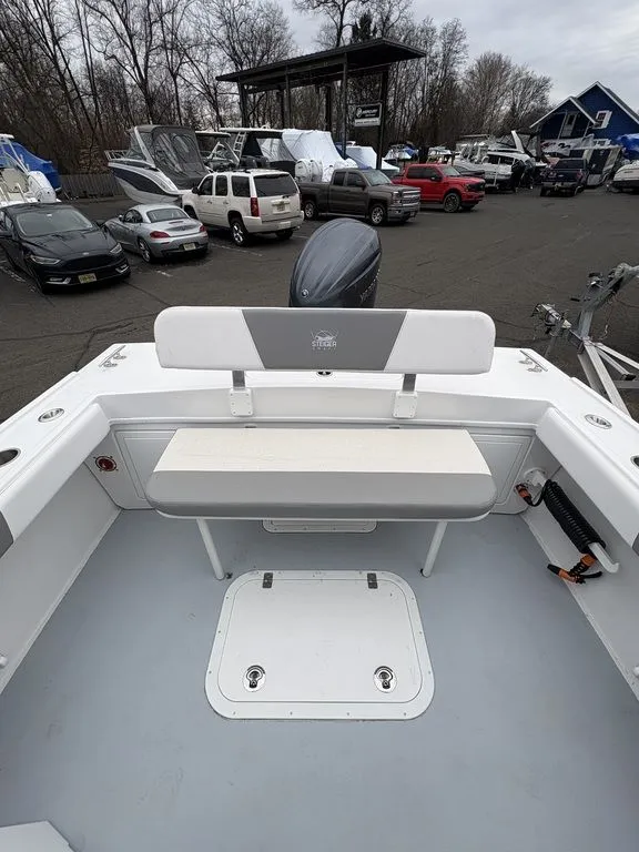 Slide: The Image of Steiger Craft 21 Miami 2026 - 10