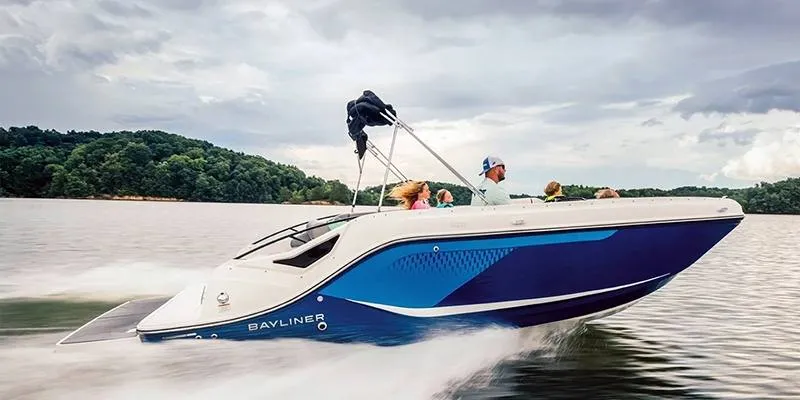 The Image of Bayliner D Series D22I 2027 - 0