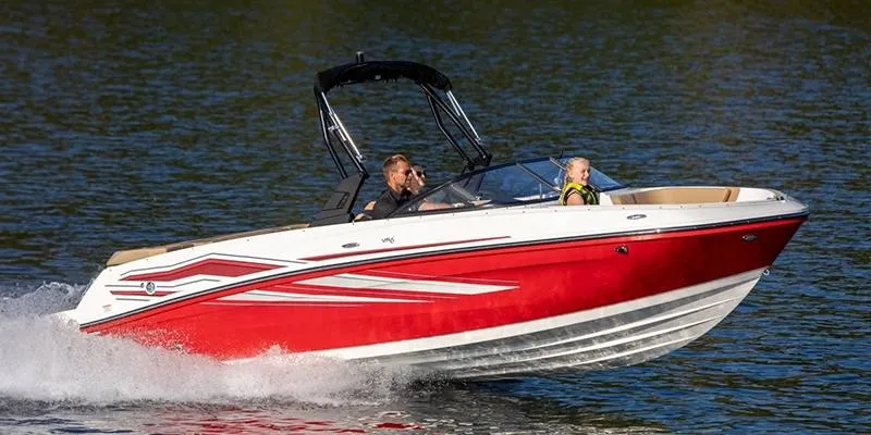 The Image of Bayliner VR Series VR6 Bowrider 2027 - 0