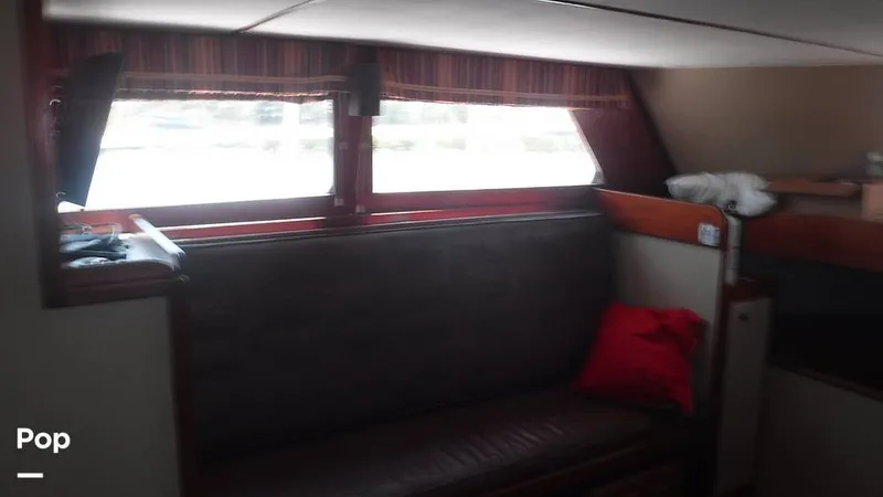 Slide: The Image of Built In Sofa - 6082878