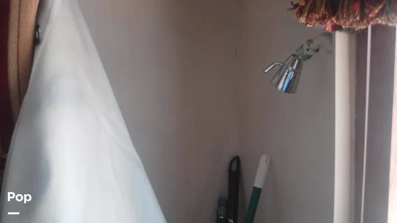 Slide: The Image of Shower - 6082881