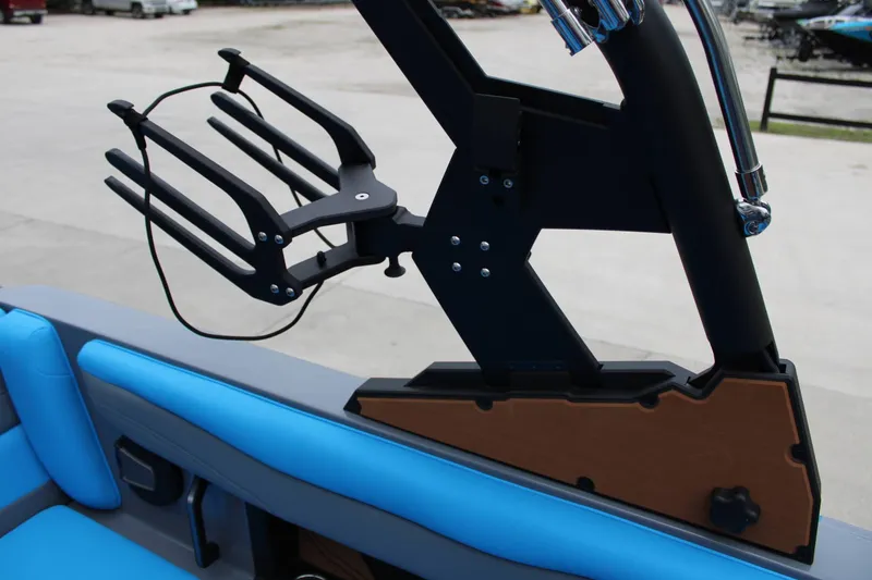 Slide: The Image of Axis A200 2026 - 17