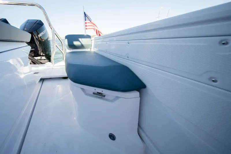 Slide: The Image of Axopar 38 Cross Cabin 2026 - 21