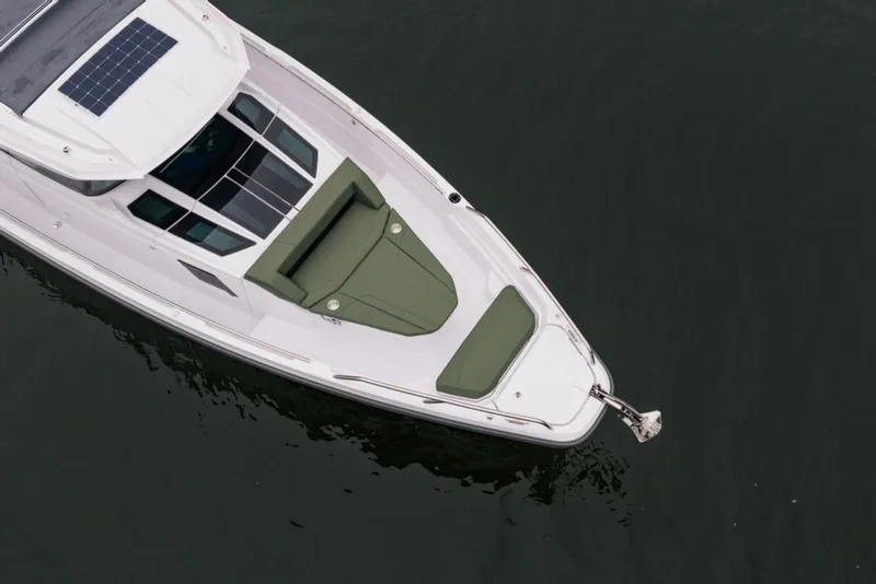 Slide: The Image of Axopar 38 Cross Cabin 2026 - 1