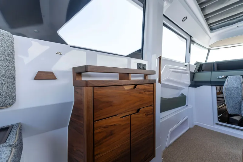 Slide: The Image of Axopar 38 Cross Cabin 2026 - 25